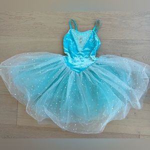 Revolution dress/bodysuit dance